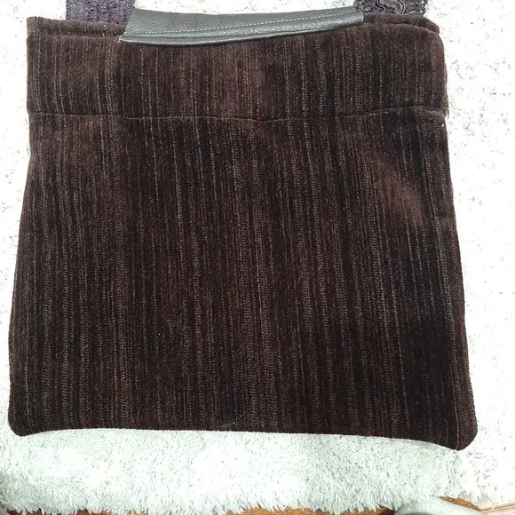 Vintage boho velvet and leather bag with embroidered strap - Picture 9 of 13